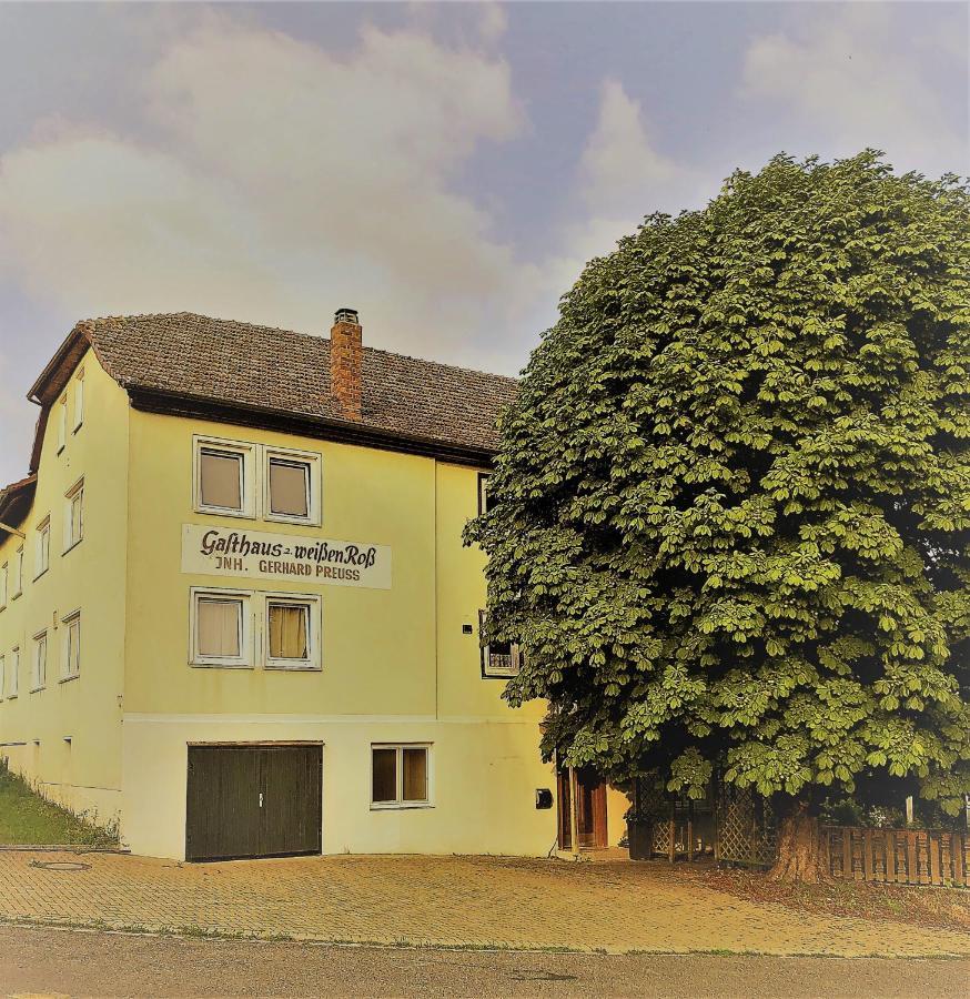 ホテル Gaestehaus Goldhorn Rödental エクステリア 写真